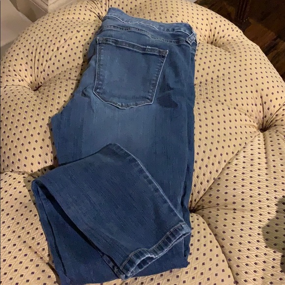 Skinny ankle cut jeans - Picture 3 of 3